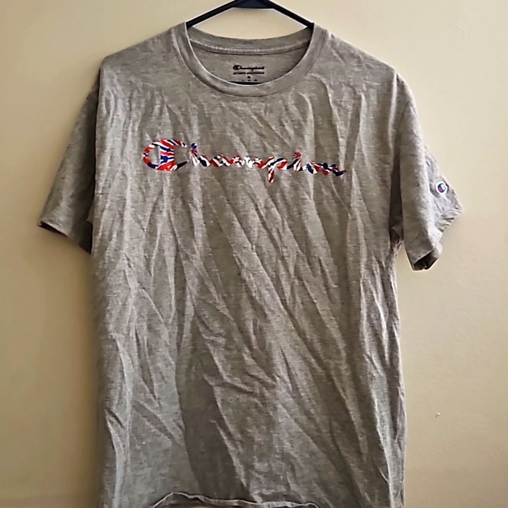 Medium Champion‎ TSHIRT